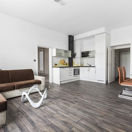 Apartsee Halkova Plzen Luaran gambar
