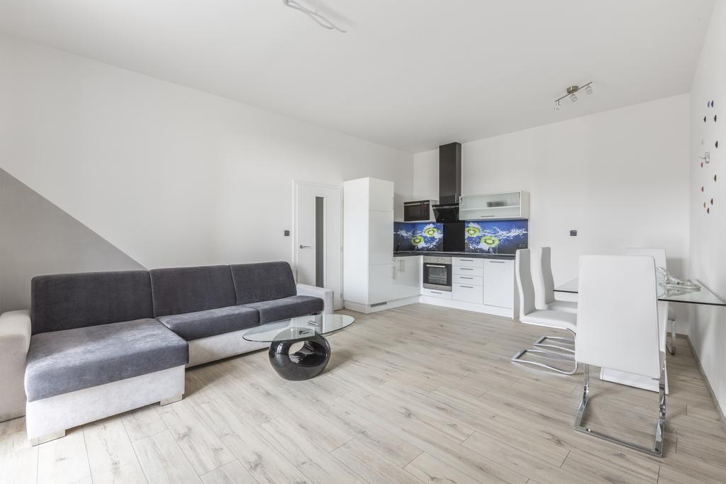 Apartsee Halkova Plzen Luaran gambar